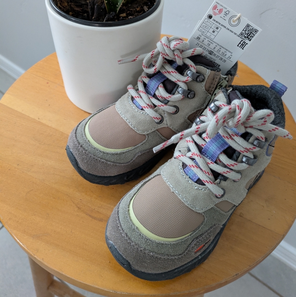 NWT Zara Toddler Boy Boots - Brown and Blue FIRM PRICE